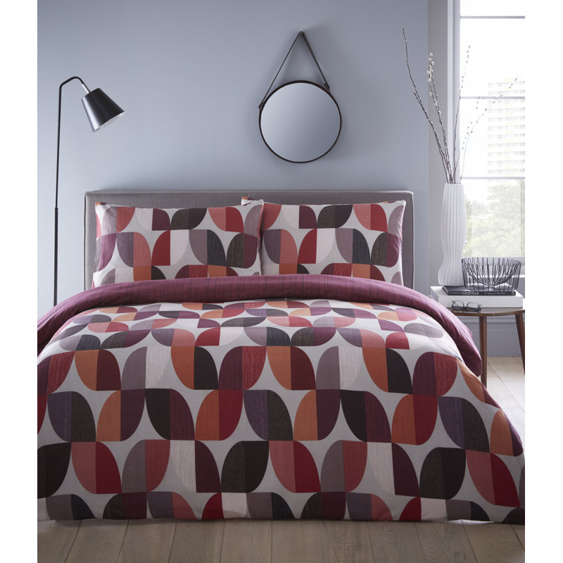 Grove Bedding, Super King - 2 Standard Pillowcases, Berry