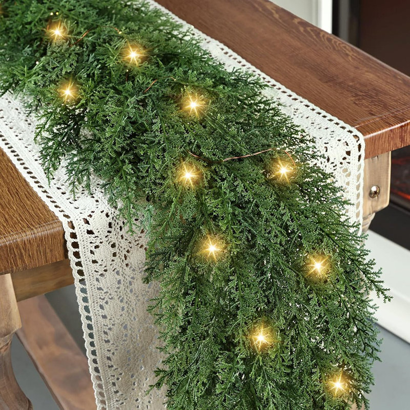 Guirlande de cèdre artificiel pré-éclairé vert 6 pi Real-Touch, verdure luxuriante, 8 modes d'éclairage, décoration saisonnière intérieure