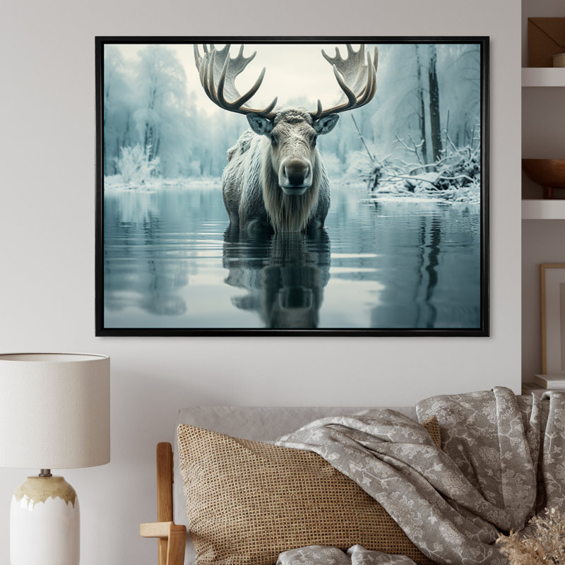 «Blue Blue Moose», impression sur toile encadrée, Cadre flottant noir, H 12 po x l 20 po x P 1 po