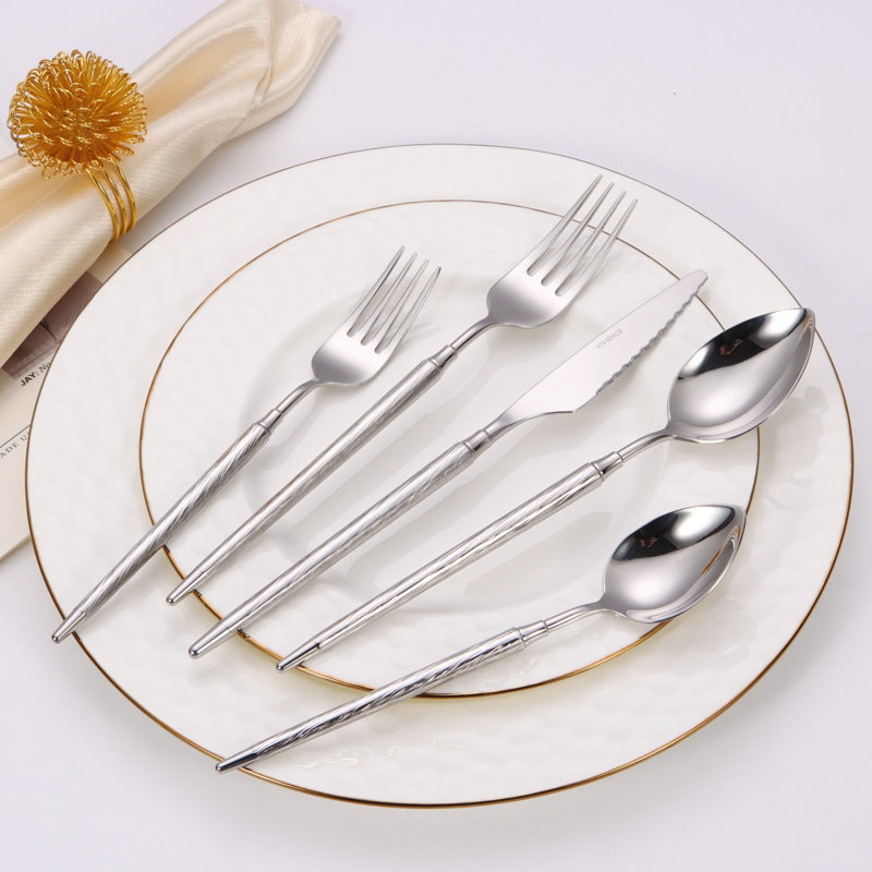 20 Pc Flatware Set - Silver - Half Textured Handle, Silver