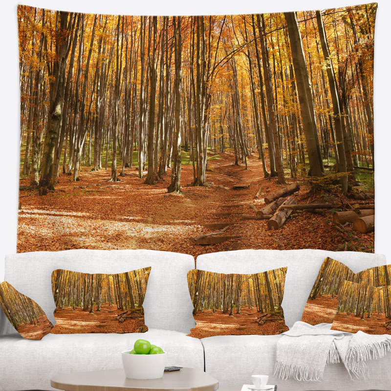 Tapisserie colorée forêt d'automne avec feuilles tombées, H 78 po x l 92 po