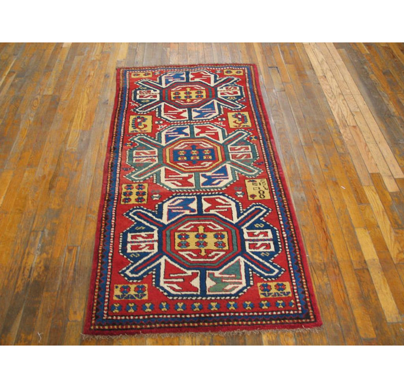 19th Century Caucasian Kazak Rug ( 3' x 6' - 91 x 183 )