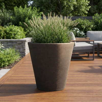 Strafford Self Watering Ribbed Pot Planter