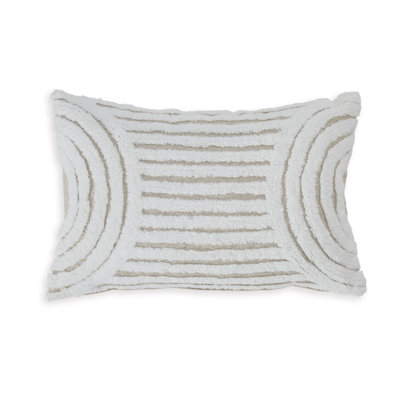 Aris 14 X 22 Lumbar Throw Pillow Set Of 4, Geometric Design, White, Tan