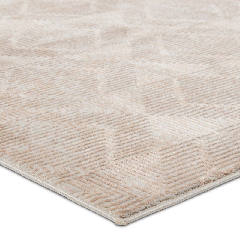 Larion Geometric Indoor Rug, Rectangle 5'3" x 7'6"