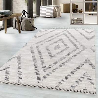 Simmerman Area Rug