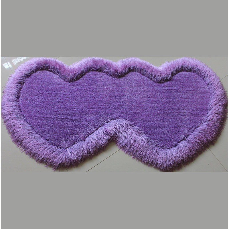Tapis à poils longs touffeté à la main en forme de cœur de 4 po d'épaisseur