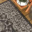 Tapis intérieur / extérieur noir / gris Mark tissé texturé vigne et bordure-331988053