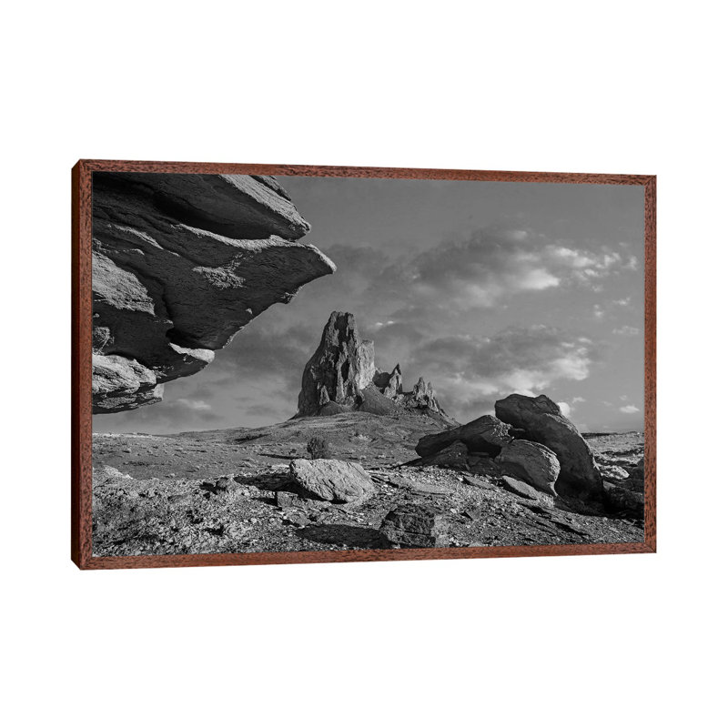 El Capitan, Monument Valley, Arizona 1 Piece Wall Art on Canvas, 66.04 cm H x 45.72 cm W, Classic Wood Framed