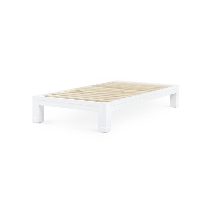 Victoria Scalloped Bed, Twin