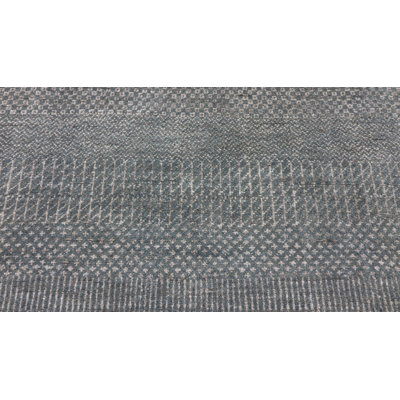 Hand-Knotted High-Quality Gray Area Rug