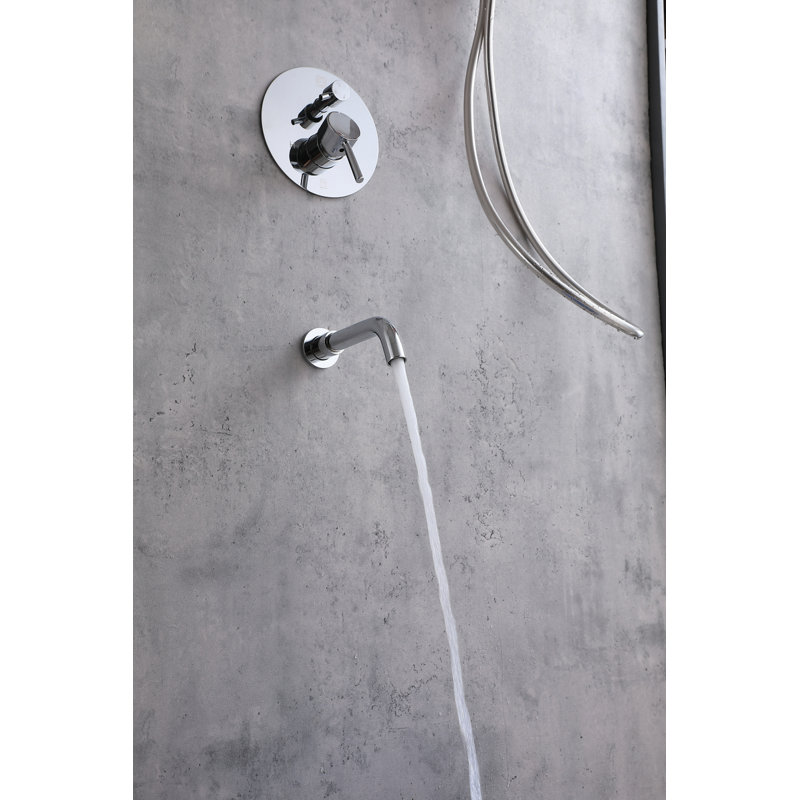 Système de douche complet à pression équilibrée avec valve brute George, Chrome