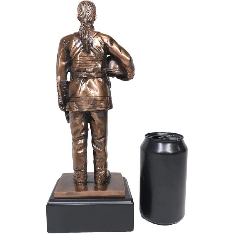 Héros de la fonction publique Ebros, pompier portant un casque et une hache sur une statue de la base du trophée en bronze, finition galvanisée, pompier, sculpture commémorative 911, urgence
