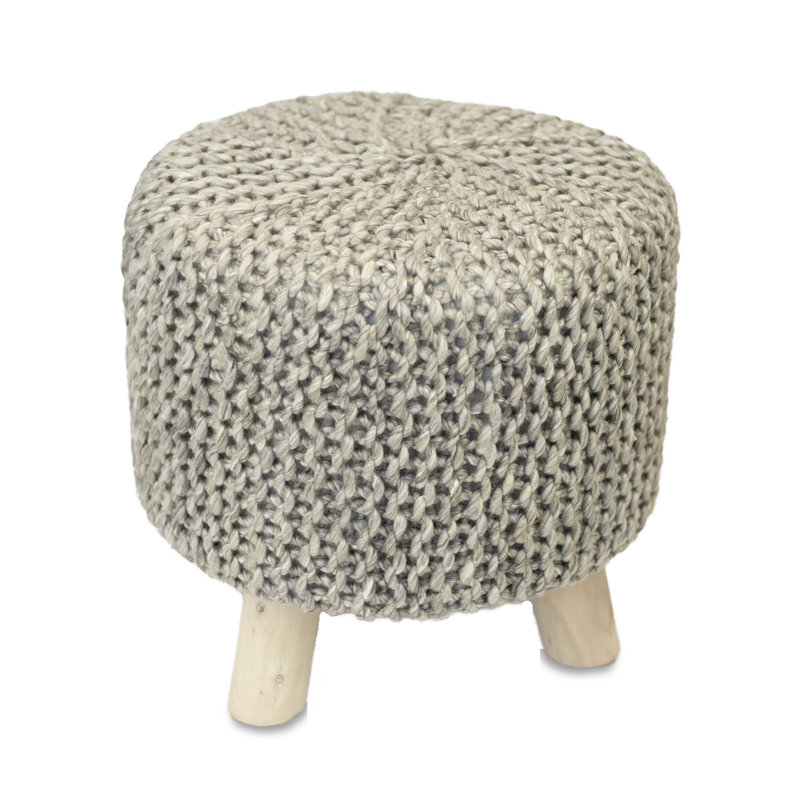 Tabouret fait à la main beige naturel tricoté avec des pieds en bois 16 po x 16 po, Crème