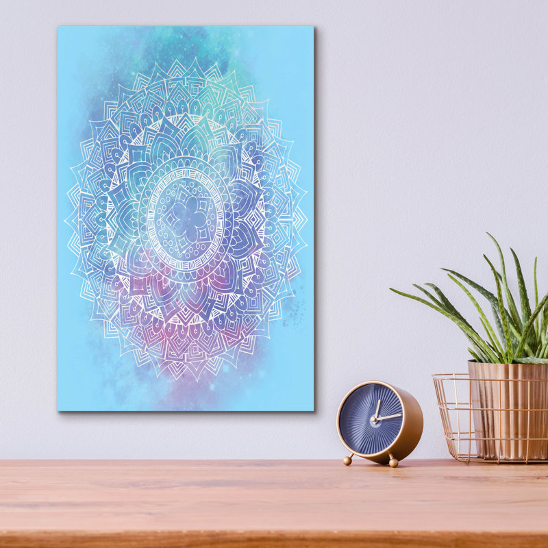 «Blue Mandala» par Sabrina Balbuena, H 16 po x l 12 po x P 0,13 po
