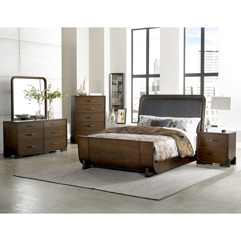 Macmillan Piece Bedroom Set
