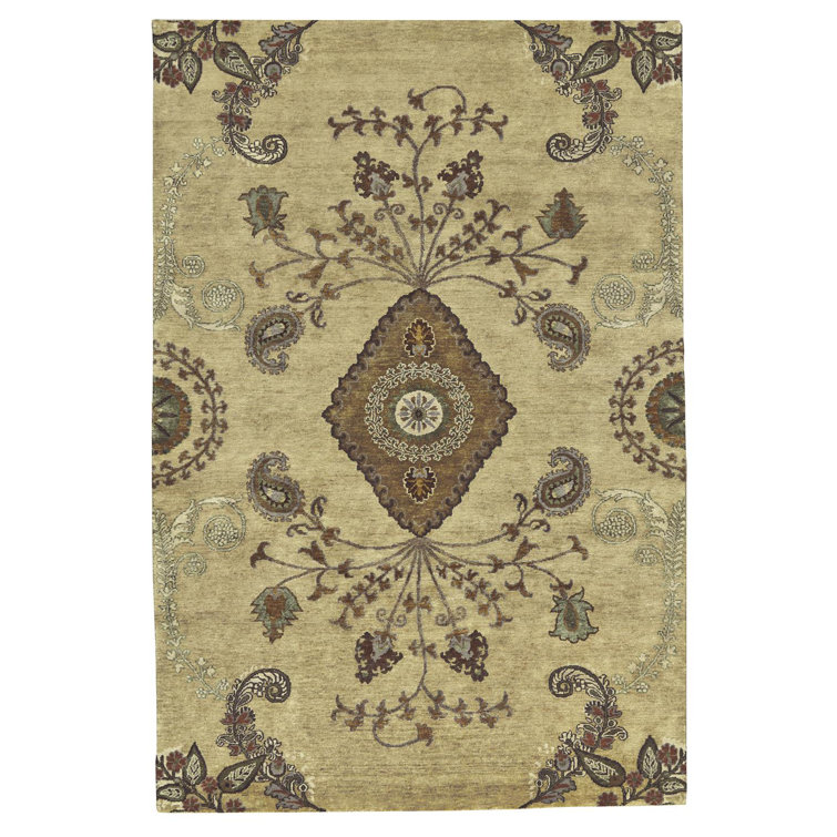Wool Floral Area Rug in Green