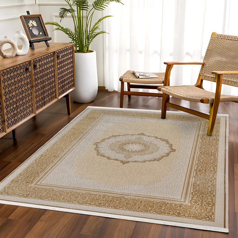 Tapis beige lavable à la machine antidérapant