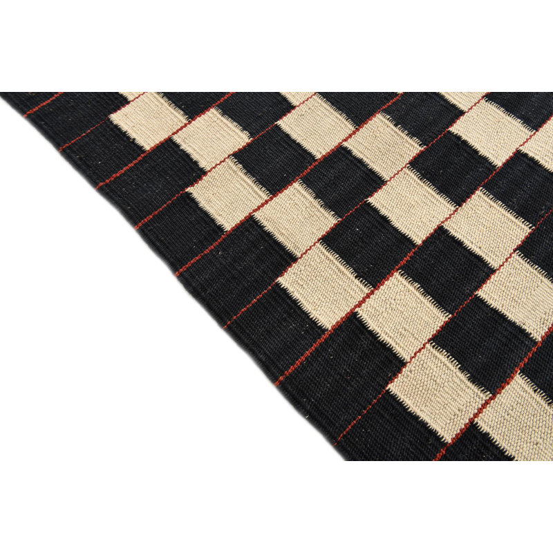 Tapis noir et blanc Noor