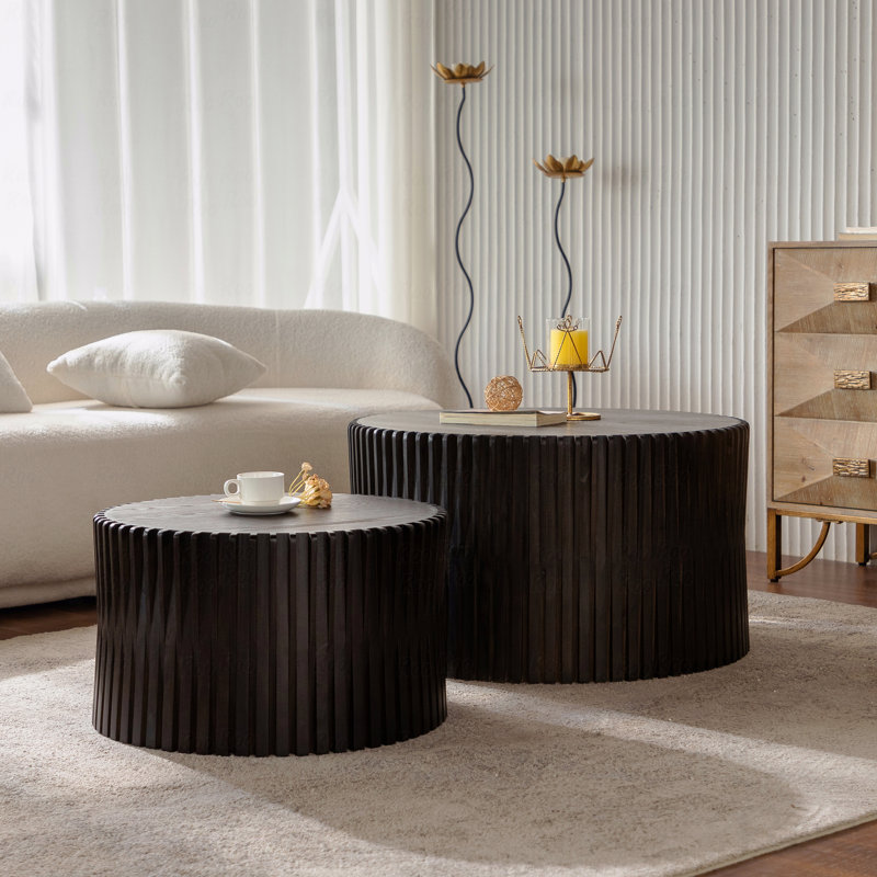 Ensemble de tables basses emboîtables de style rétro avec motif texturé en relief, H 15,75 po x L 31,5 po x l 31,5 po