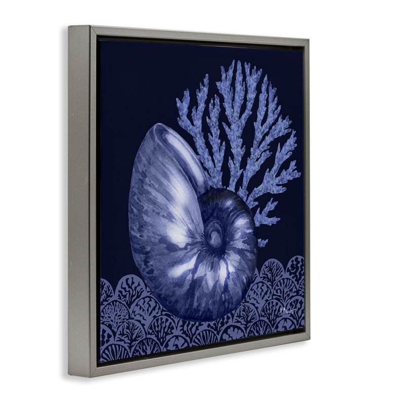  «Shadow Nautilus Shell Floater» par Paul Brent, H 25 po x l 25 po, Cadre flottant gris lustré