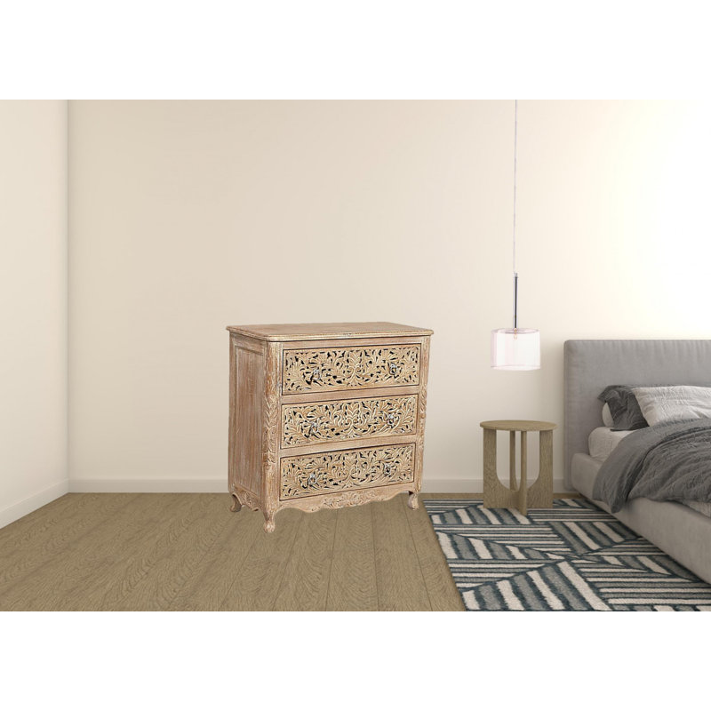 Commode 36 po à trois tiroirs en bois massif blanc antique