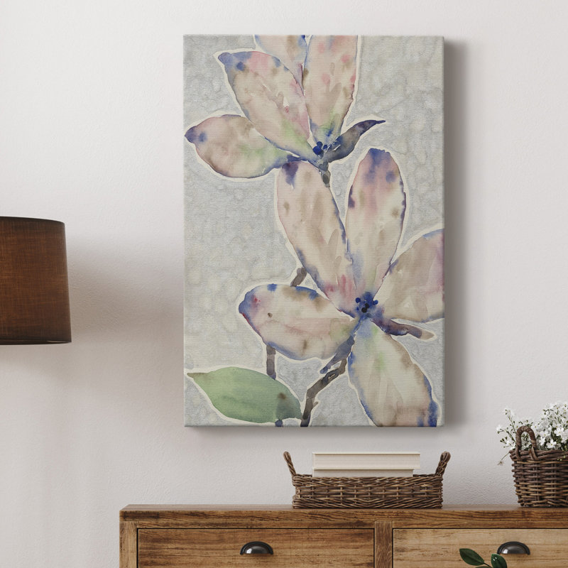 Blossom Study I - Peinture sur toile tendue, H 48 po x l 32 po x P 1 po