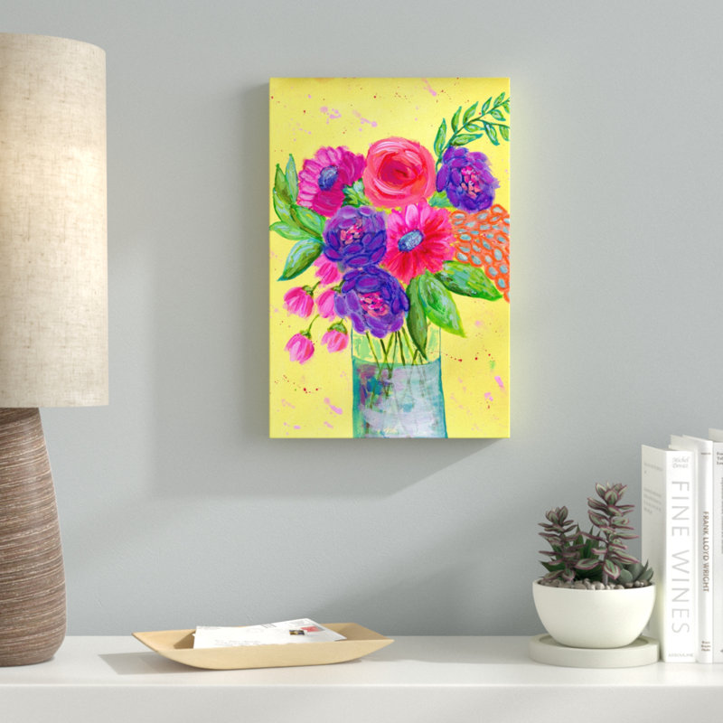 «Hello Yellow», reproduction sur toile tendue, H 24 po x l 16 po x P 1,5 po