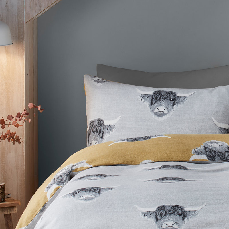 Polyester Animal Print Duvet Cover Set with Pillowcases, Super King - 2 Standard Pillowcase