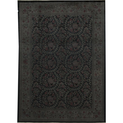 Wool Oriental Area Rug in Black/Green/Rust