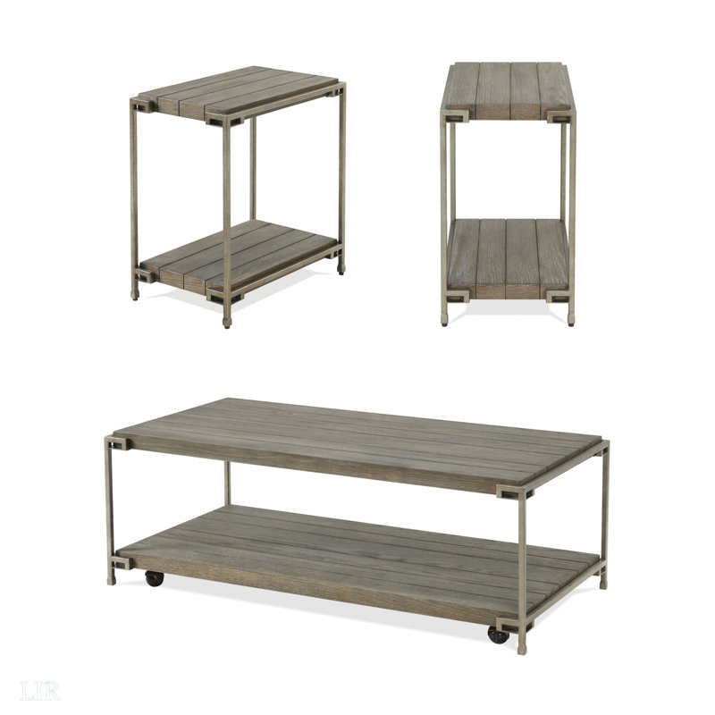 Ensemble de 3 tables basses et 2 tables d'appoint en bois