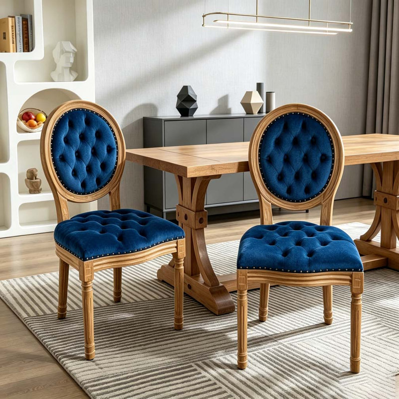 Chaise en bois massif avec garniture cloutée, Blue
