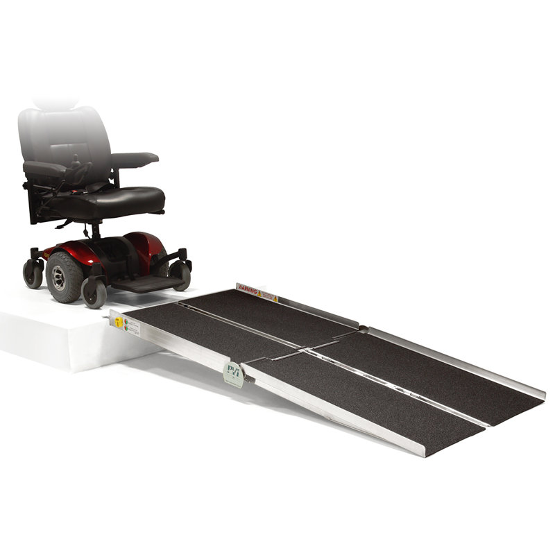 Multifold Portable Ramp, 6' L