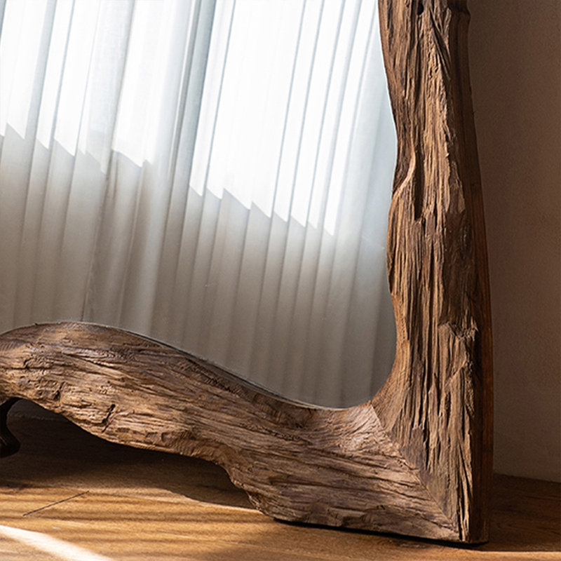 Miroir pleine grandeur en bois massif Free Form, 74,8 po x 49,21 po
