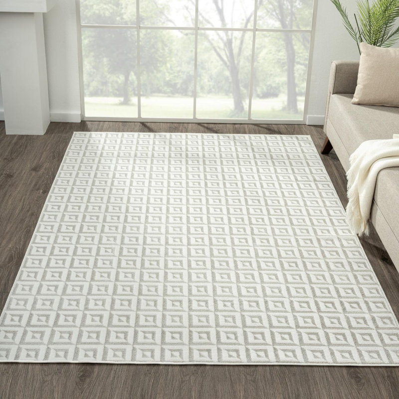 Nye Geometric Indoor Rug, Rectangle 6'3" x 8'11"