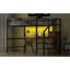 Lit mezzanine double en métal noir, bureau encastré, escalier de rangement, garde-robe, éclairage, plancher de la chambre à coucher-1072206214