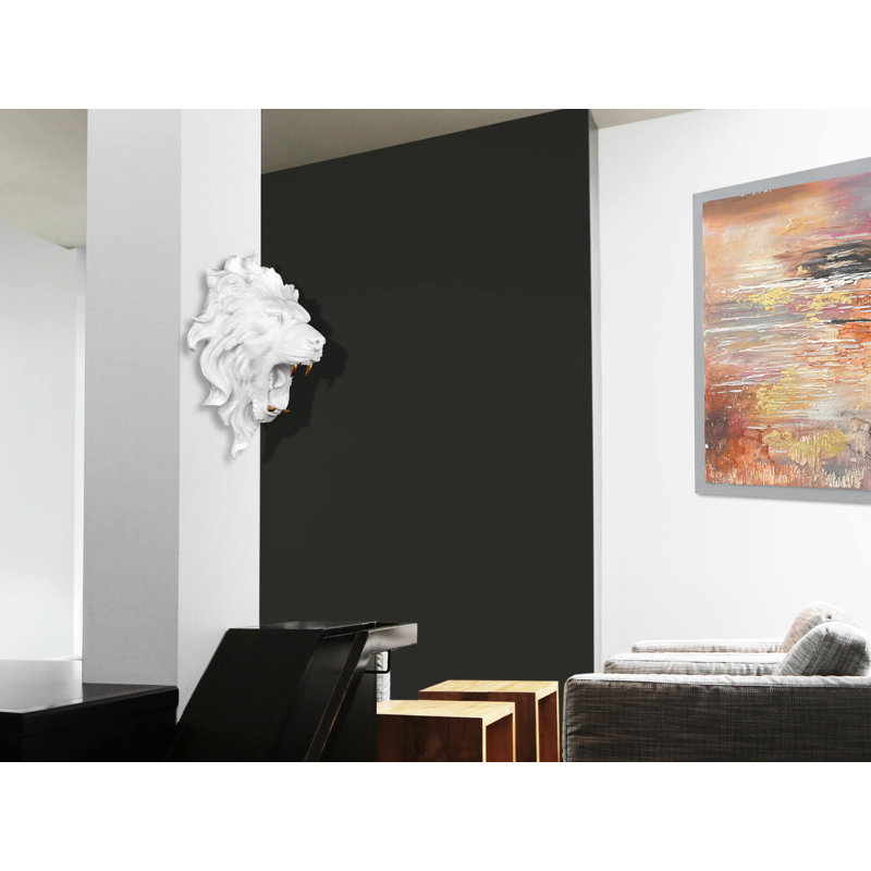 Handmade Traditional Wall Decor on Resin, White