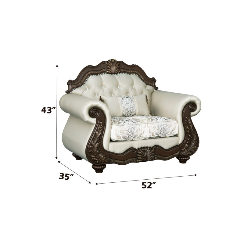 Fauteuil Pierce en tissu beige avec finition cerise