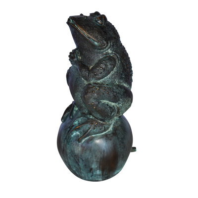 Ernstine Frog With Green Patina Bronze Statue Fountain Size: 6" x 6" x 14"H