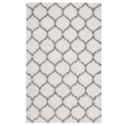Whendy Braided Area Rug in Ivory/Grey