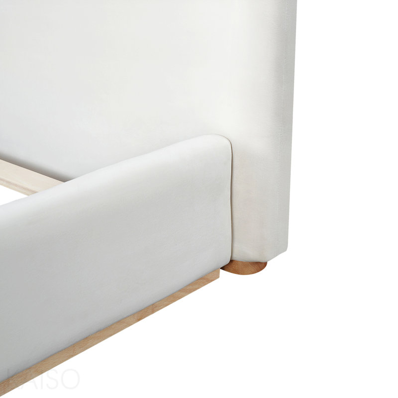 Élégant lit rembourré avec structure en bois massif, libérant une nouvelle expérience de sommeil confortable, très grand, blanc