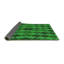 Tapis vert à motif abstrait-433293165