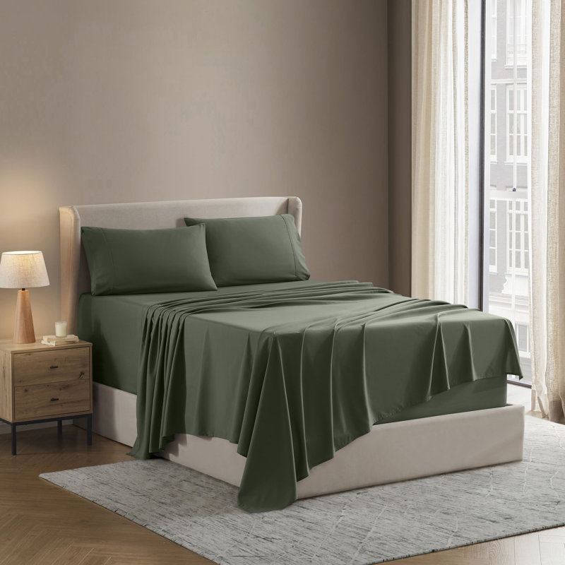 Luxury Collection Classic Smooth Thread Sheet Set, Basil, Split King