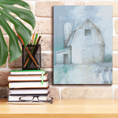 «August Barn and Country Barn And Silo» par White Ladder, estampe numérique sur toile