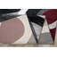 Tapis bourgogne / blanc / noir à motif abstrait tissé Archeveque - Tapis en polypropylène géométrique moderne pour le salon, la chambre à coucher ou le couloir-33380023