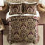 Édredon 4 pièces très grand. Inspiré. Tissu chenille. Comprend un édredon, des taies décoratives et une jupe de lit. Fermeture à glissière cachée. Look satiné élégant. . Conception importée. Délicat.
