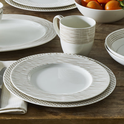 Assiettes à salade Noritake - 9,5 po