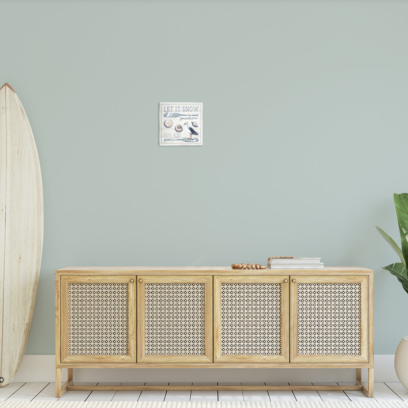 «Snow Somewhere Else», art mural sur bois par Elizabeth Tyndall