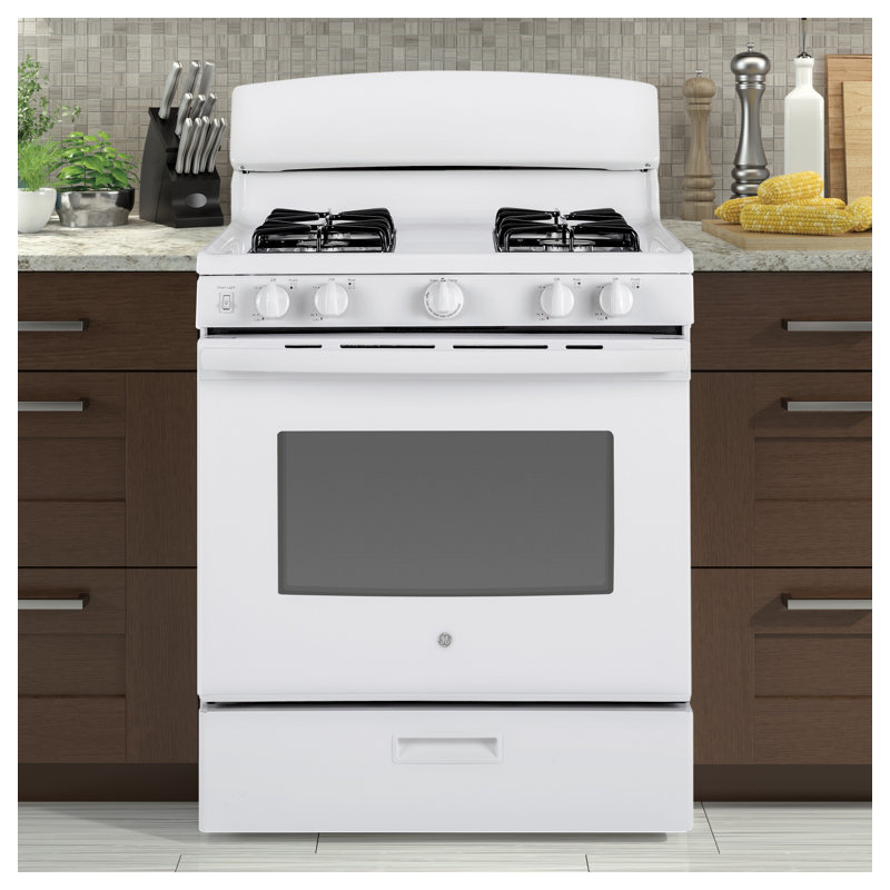 30" 4.8 cu. ft. Freestanding Gas Range, White