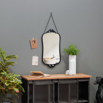 Miroir vénitien décoratif à cadre métallique avec chaînette de suspension en métal